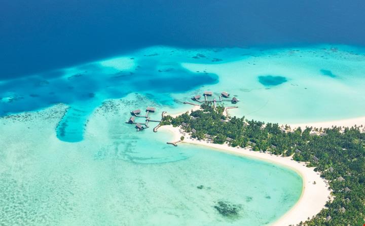 maldive raa_384263704