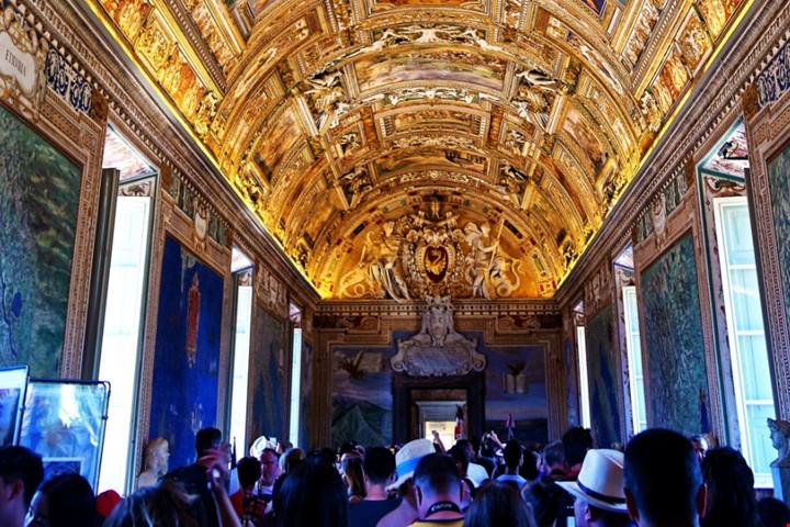 Maggio non convince? 3 luoghi affascinanti da visitare quando piove | PaesiOnLine