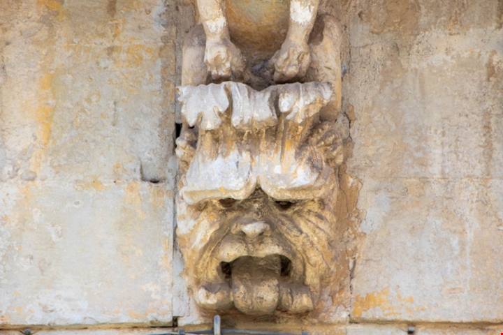 Il piccolo borgo della Sicilia che racconta tremila anni di storia in un teatro greco antichissimo | PaesiOnLine