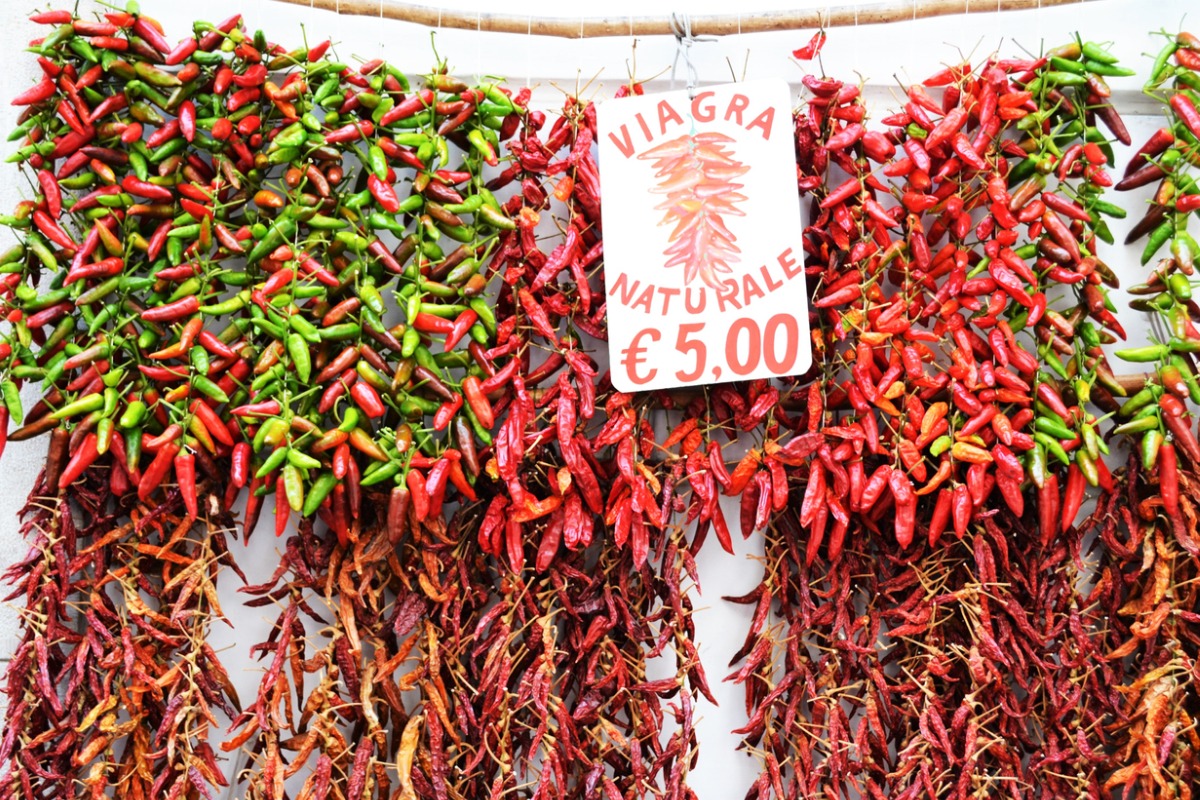 5 esperienze da fare a Napoli e dintorni in primavera tra mare, sole e cucina tipica