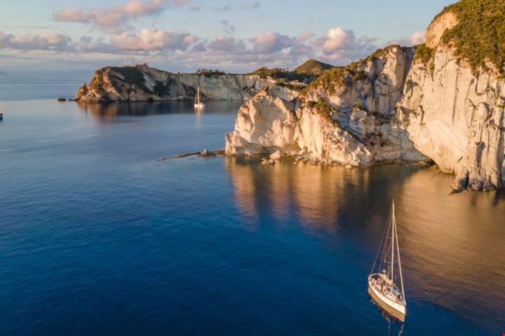 Sembrano i Caraibi ma siamo nel Lazio: ecco le 3 isole più belle dell'arcipelago a pochi km da Roma | PaesiOnLine