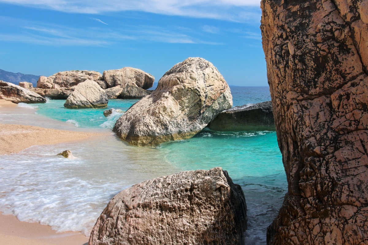 Un borgo antico a due passi dalle spiagge più belle d'Europa: questo gioiello si trova in Sardegna