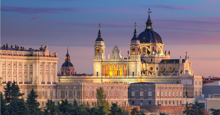 madrid_s=1024x1024&w=is&k=20&c=52GPkdYWKLmOZrz2zM53WBBrtDZtsS8g4opBVjlXimQ=