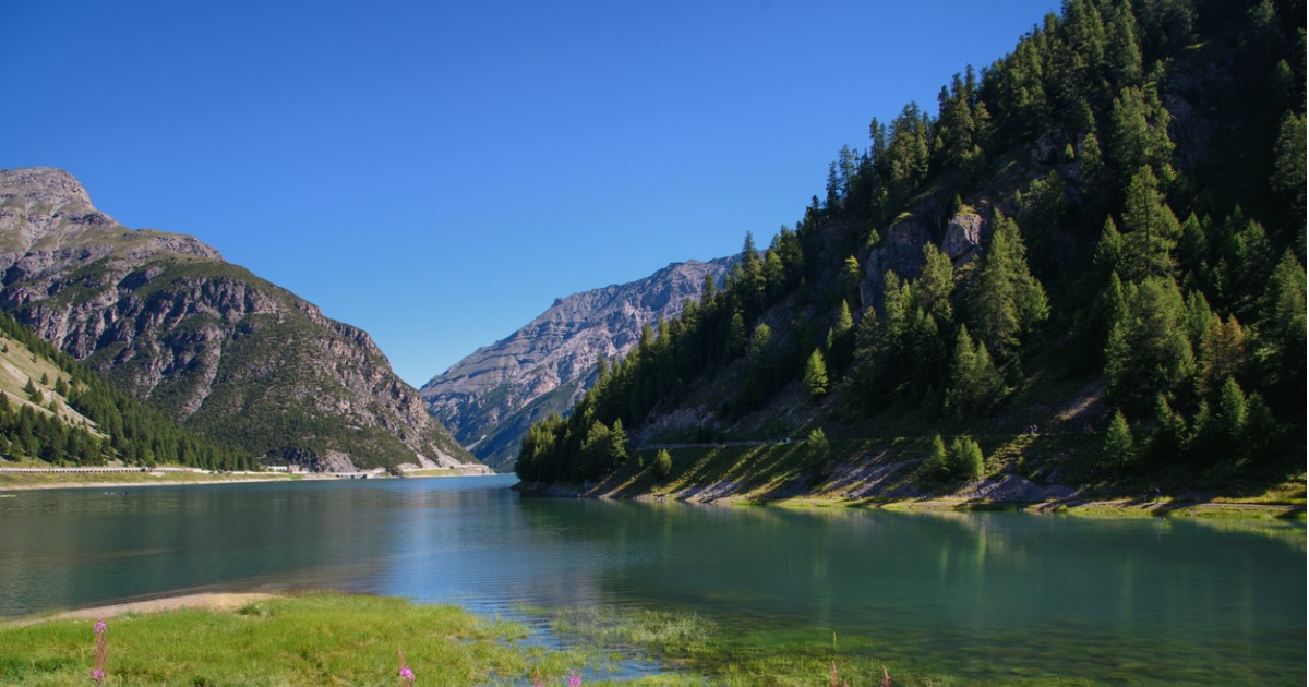 In Italia c'è un piccolo Tibet, si trova in Lombardia ed ha un paesaggio incredibile | PaesiOnLine