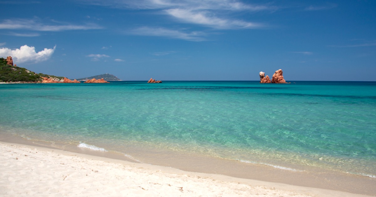 Tra spiagge e tradizioni, questo borgo in Sardegna rappresenta la vera essenza dell'isola |PaesiOnLine