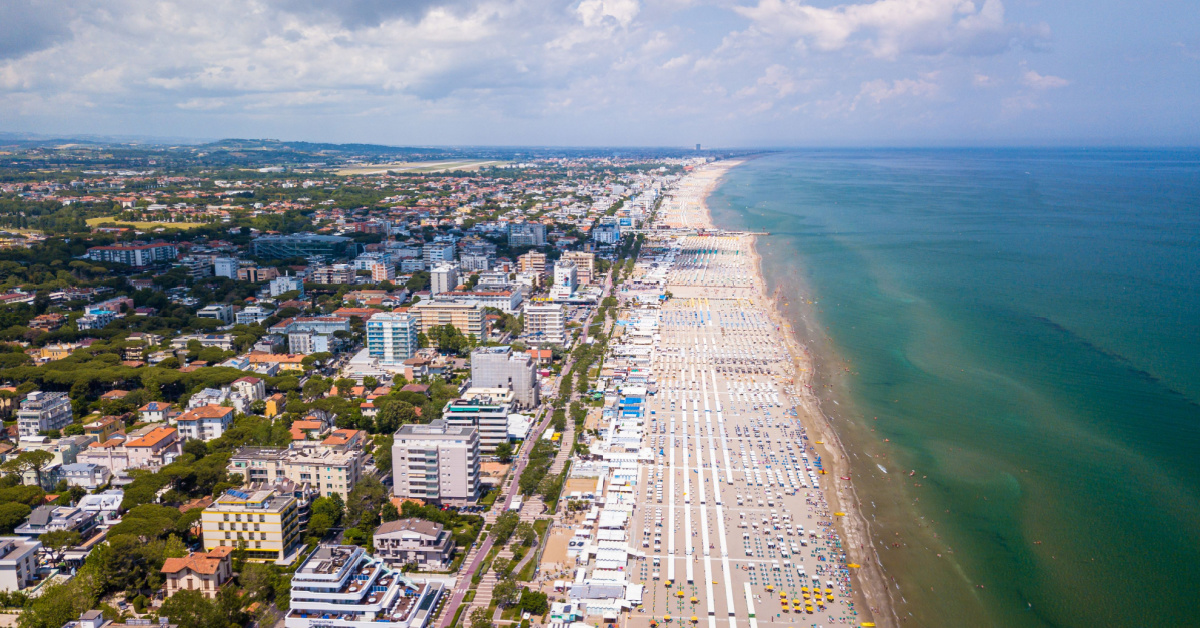 Spiagge e movida: ecco quali sono le regine dell'estate 2023  | PaesiOnLine