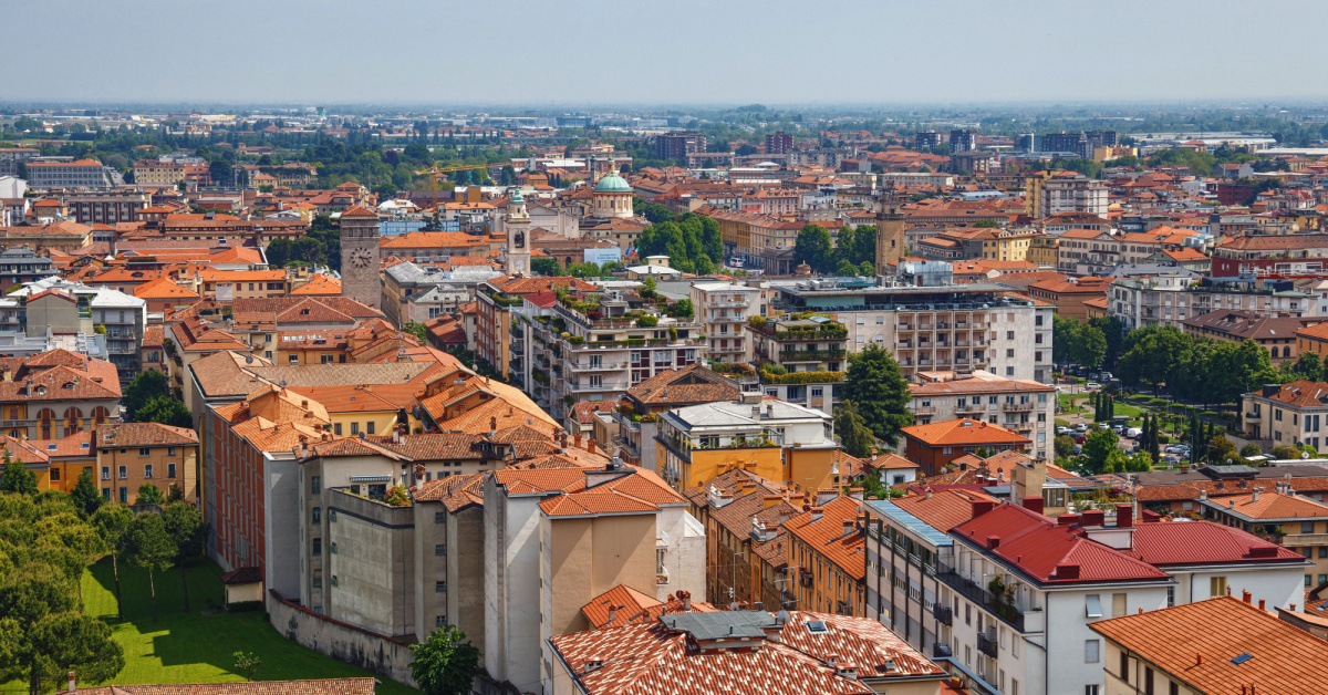 A due passi da Milano c'è la gemma Lombarda dalle due facce: ecco cosa non perdere quando la visiti | PaesiOnLine