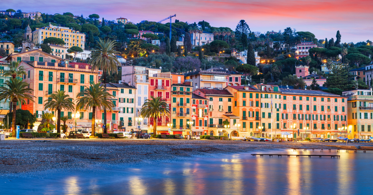 Il mare in Liguria ha una regina: ecco dove si trova una delle baie più belle d'Italia  | PaesiOnLine