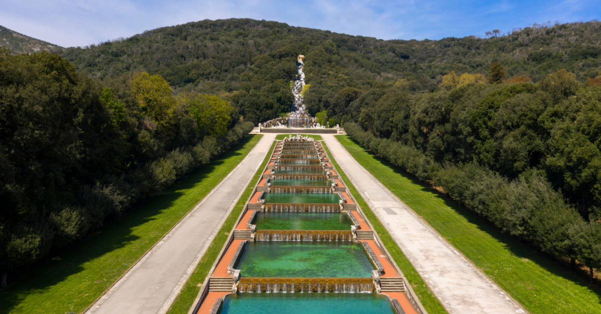 La reggia più grande al mondo è in Italia: supera persino Versailles
