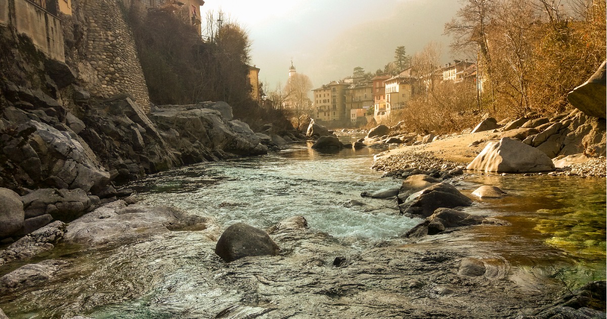 La valle giusta per una passeggiata settembrina: cosa aspetti a correre in Piemonte, è uno scenario da film! | PaesiOnLine