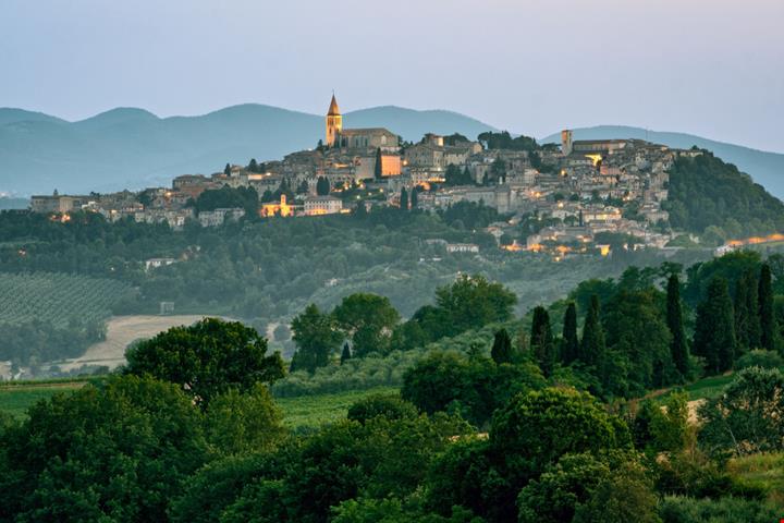 Todi panoramica