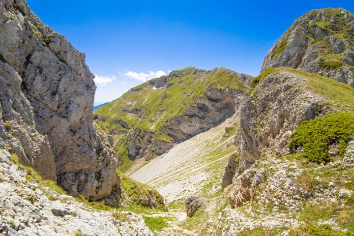 Tra i verdi monti dell’Appennino sorge il borgo più alto del Lazio