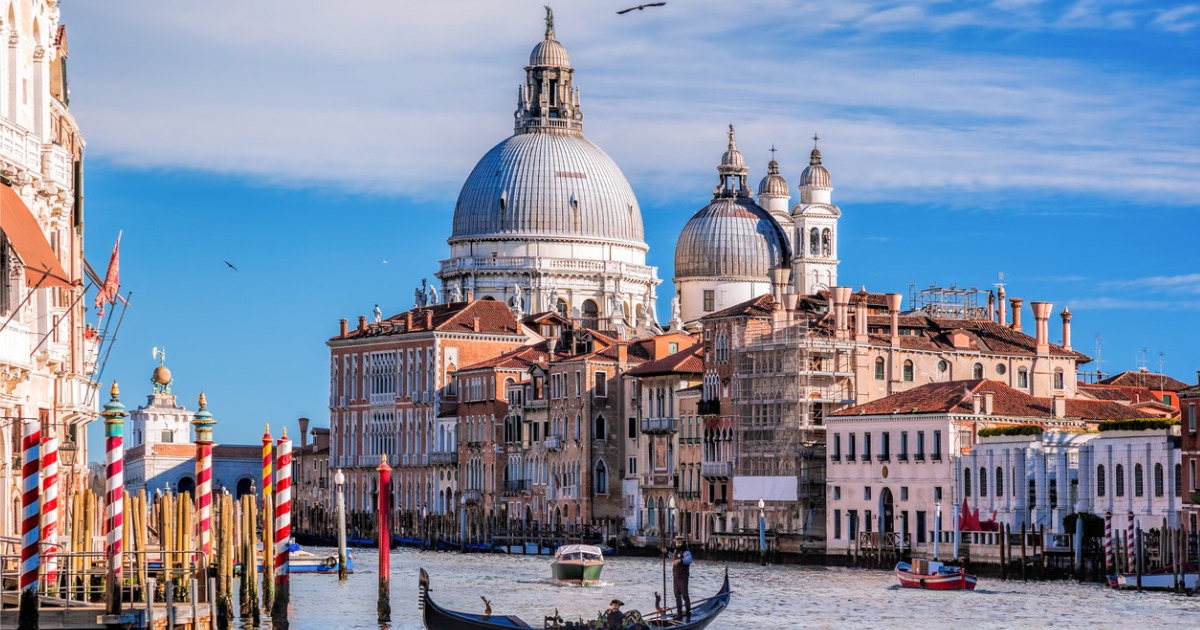 Vuoi andare a Venezia? Fra poco ti costerà 5 euro! La notizia assurda ha scatenato le critiche|PaesiOnLine