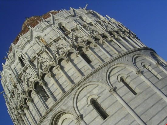 Pisa è tutta in Piazza dei Miracoli Secondo me il vero protagonista della Piazza è lui!  Carla Cristina Loddo Carla Cristina Loddo