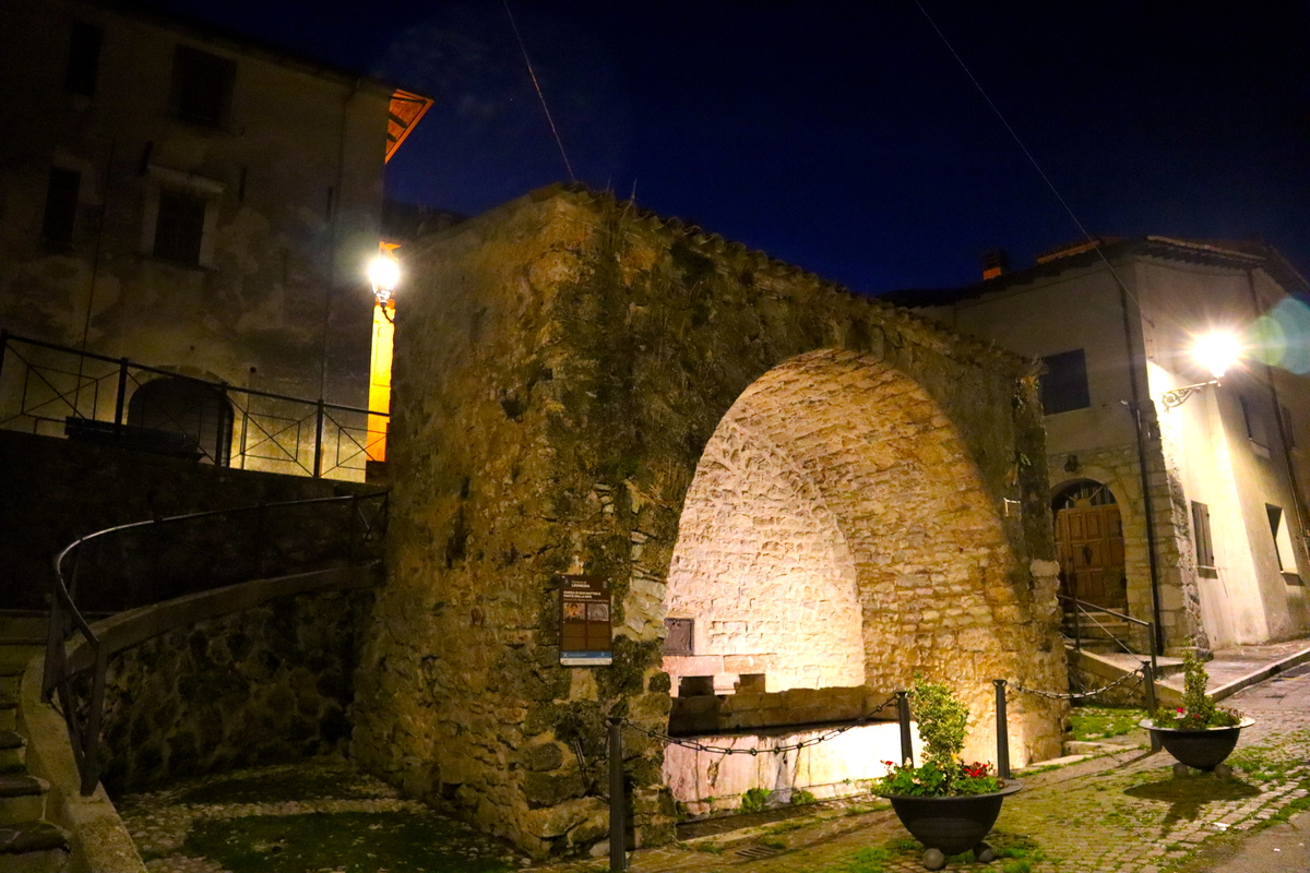 Con 1000 metri di quota c'è un borgo che si candida ad essere tra i più alti del lazio: tra foliage e buon cibo visitarlo è un'esperienza rigenerante |PaesiOnLine