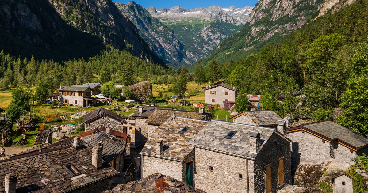 In Lombardia c'è una meravigliosa valle imbiancata dalla neve: la chiamano lo Yosemite italiano, ecco cosa fare in inverno | PaesiOnLine