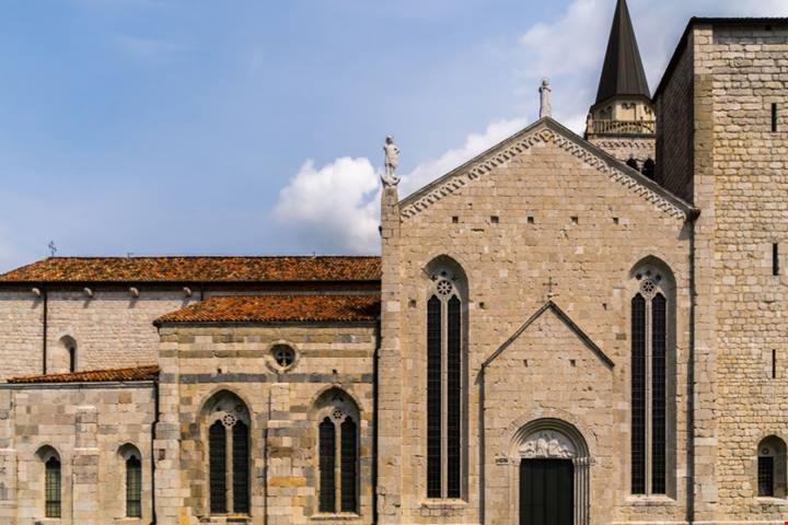 Nel cuore del Friuli Venezia Giulia c'è un borgo antichissimo che risale al 1300: la sua struttura fortificata è un monumento nazionale | PaesiOnLine