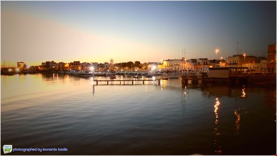  Alba dal porto di S.Spirito (BA) leonardo basile 