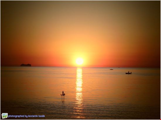  Alba dal porto di S.Spirito (BA) leonardo basile 