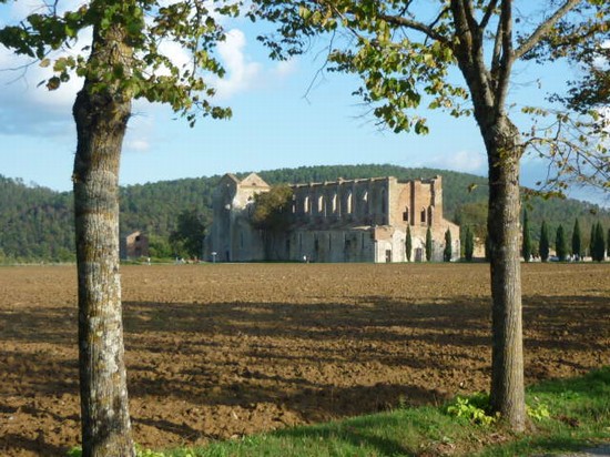 in lontananza