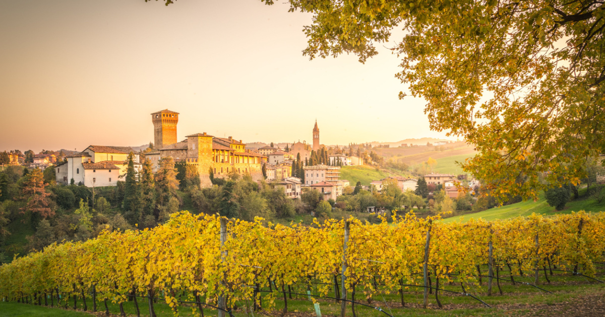 Questo meraviglioso borgo tra le colline intorno a Modena negli anni si è ritagliato un posto d'onore tra le bellezze del Bel Paese | PaesiOnLine