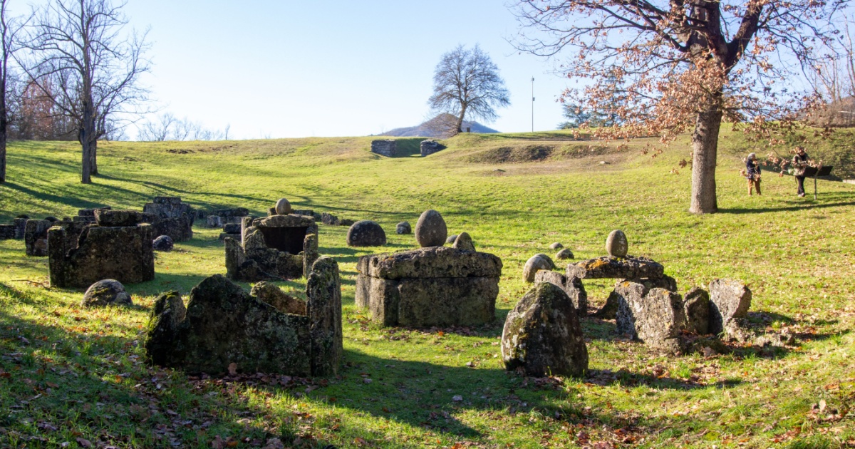 Le colline intorno a Bologna nascondono un'antica testimonianza del passaggio dei secoli, dagli etruschi fino alla seconda guerra mondiale | PaesiOnLine