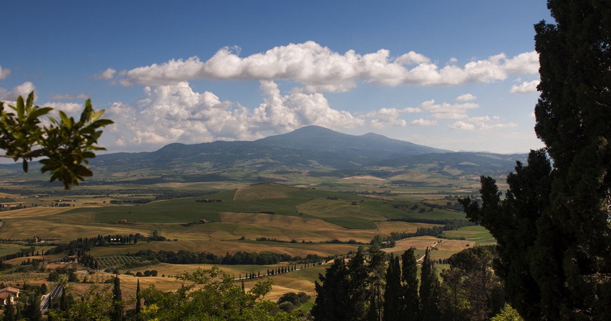 Alle pendici del Monte Amiata c'è un delizioso borgo antico tutto da scoprire: dopo secoli conserva ancora il suo fascino medievale | PaesiOnLine