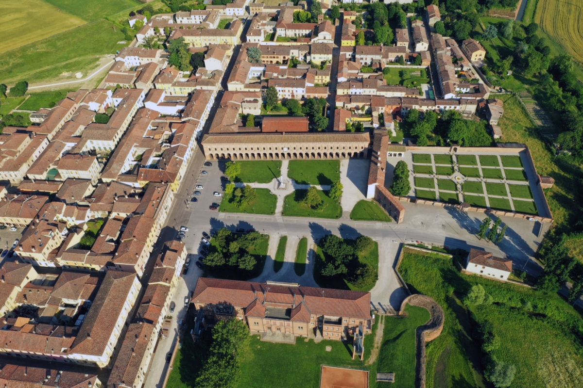 La chiamano la piccola Atene del Rinascimento: è la città ideale UNESCO ad un'ora da Mantova