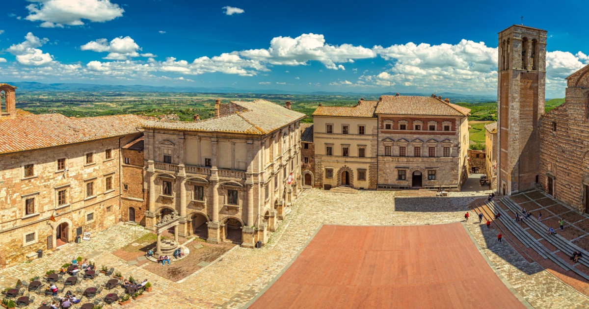 In Toscana c'è il borgo a forma di S che negli anni è stato scelto da numerosi registi di Hollywood come set dei propri film | PaesiOnLine