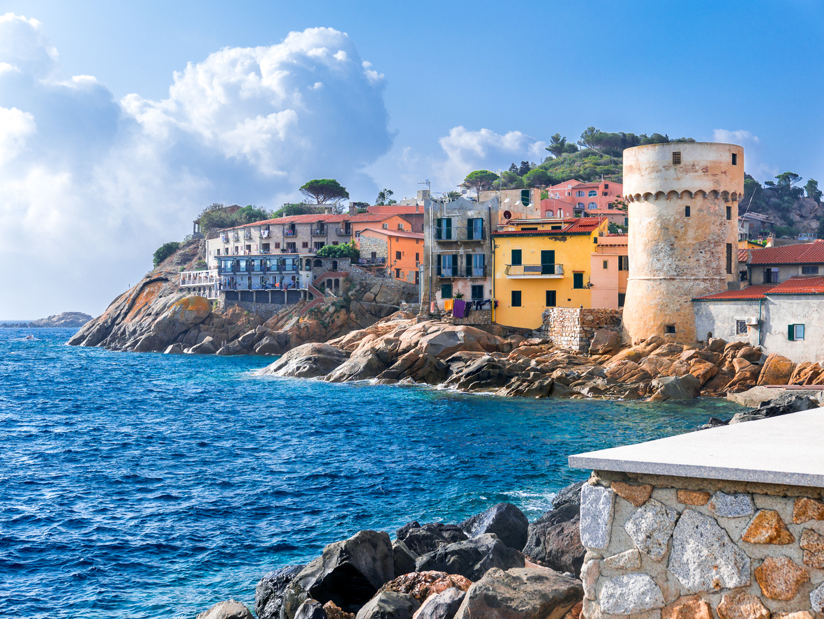 In Italia ci sono almeno 5 isole meravigliose da visitare quest'estate, senza scomodare la Sardegna | PaesiOnLine
