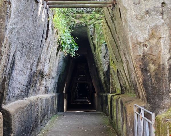I Campi Flegrei, tra vulcani, isole nel blu, miti, scorci divini e storia antica
