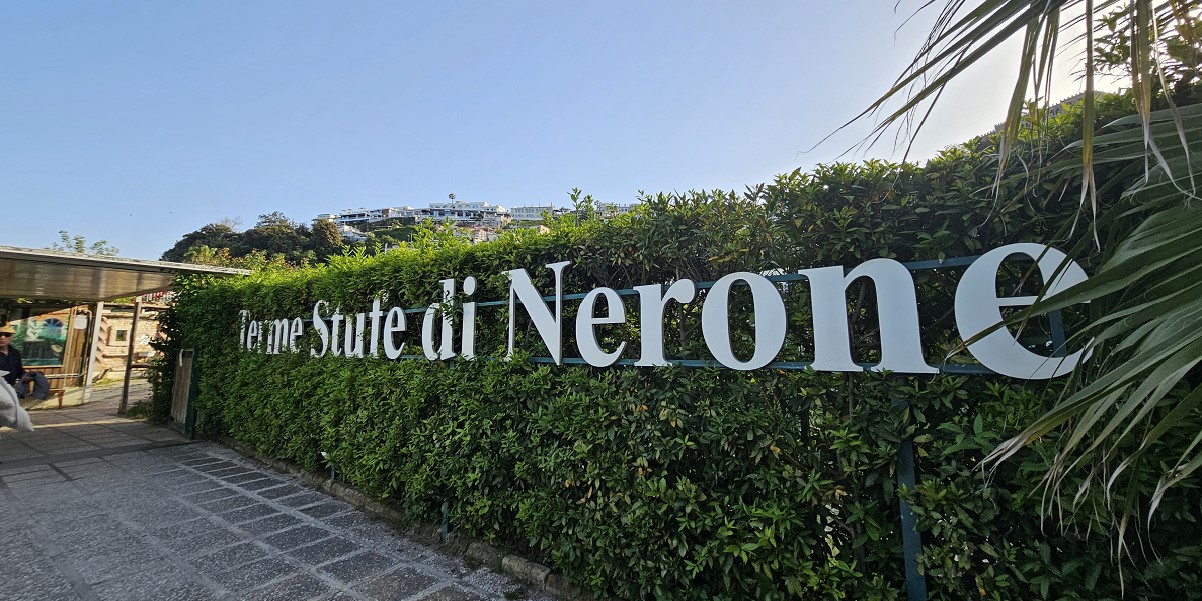 I Campi Flegrei, tra vulcani, isole nel blu, miti, scorci divini e storia antica