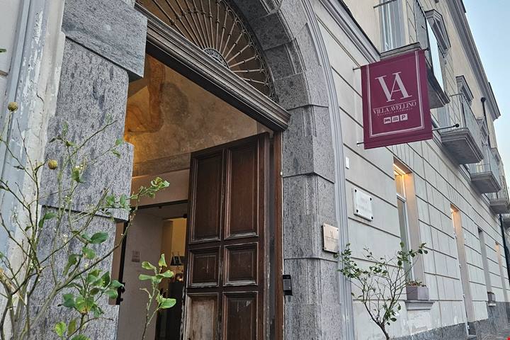 I Campi Flegrei, tra vulcani, isole nel blu, miti, scorci divini e storia antica