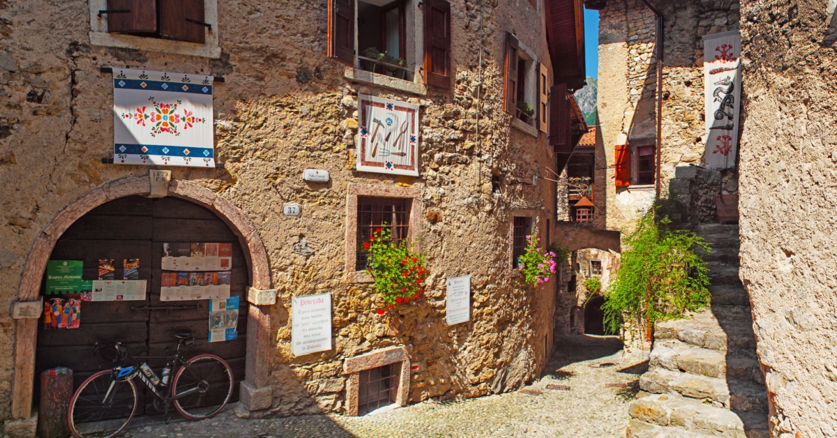 La pista ciclabile più bella del mondo? Si trova sul Lago di Garda: scopriamola insieme a Continental | PaesiOnLine