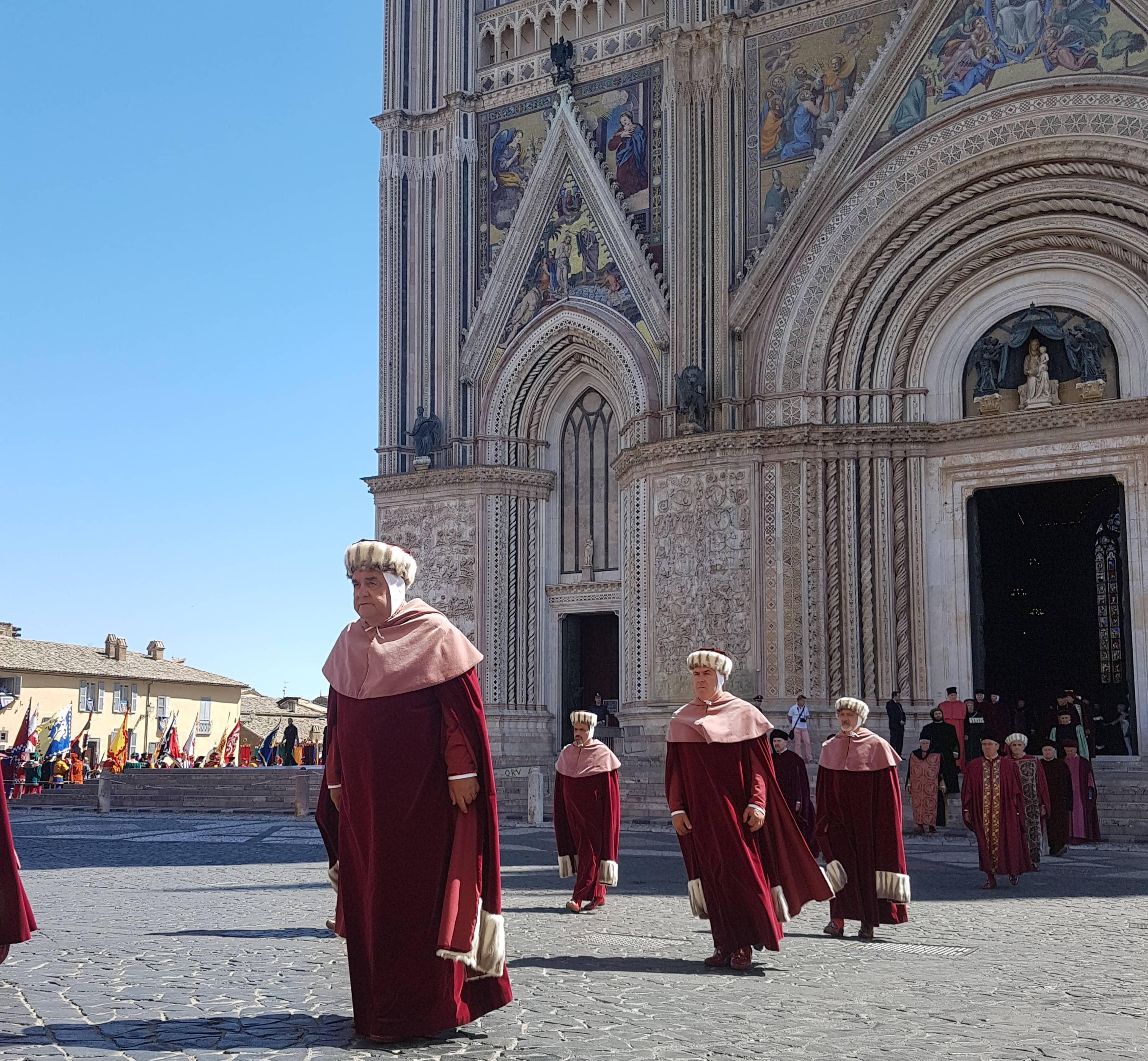 Orvieto: tra storia medievale e sapori del territorio, un Viaggio nell'Anima dell'Umbria con la magia del Corpus Domini (2 giugno, 2024)
