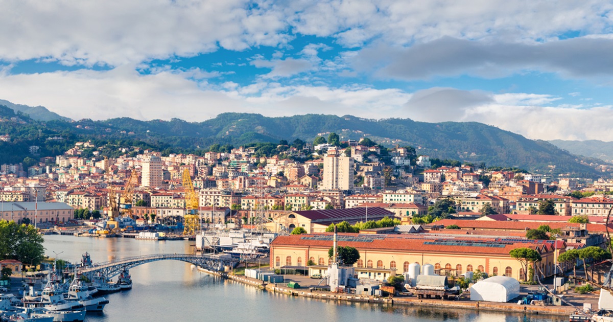 Tra palazzi liberty e meraviglie naturali, intorno al Golfo dei Poeti ci sono 3 località tra le più affascinanti di tutta la Liguria | PaesiOnLine