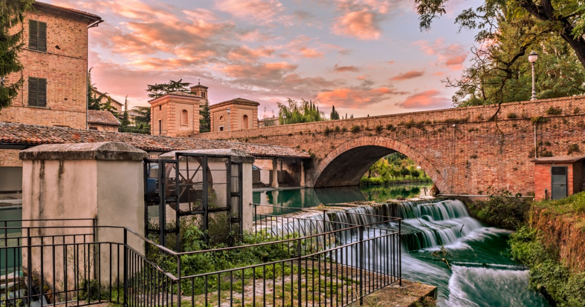 Se sei appassionato di storia, questo meraviglioso borgo medievale nel cuore dell'Umbria ti accoglierà a braccia aperte | PaesiOnLine