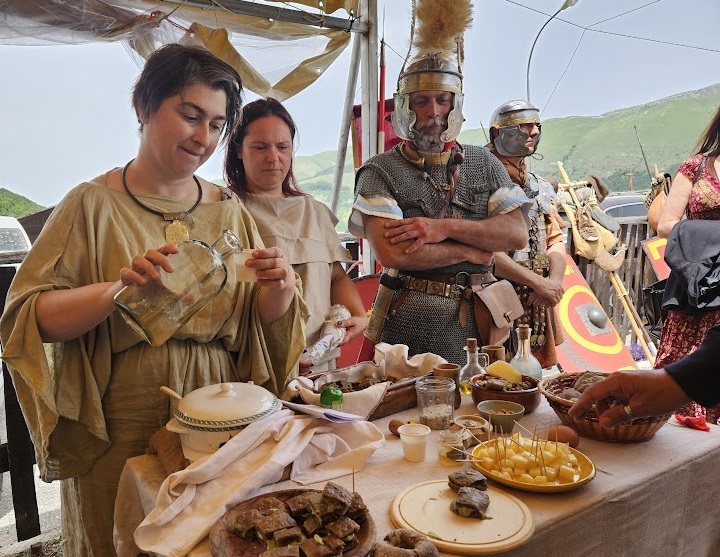 Tra ville imperiali, ninfei segreti e delizie enogastronomiche: un viaggio sulle orme di Vespasiano, nel cuore della storia romana, accompagnati dallo storico Pietro Nelli