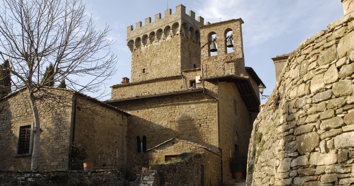 Questo è decisamente uno dei borghi fortificati più belli di tutta la Toscana! Risale a più di 700 anni fa | PaesiOnLine