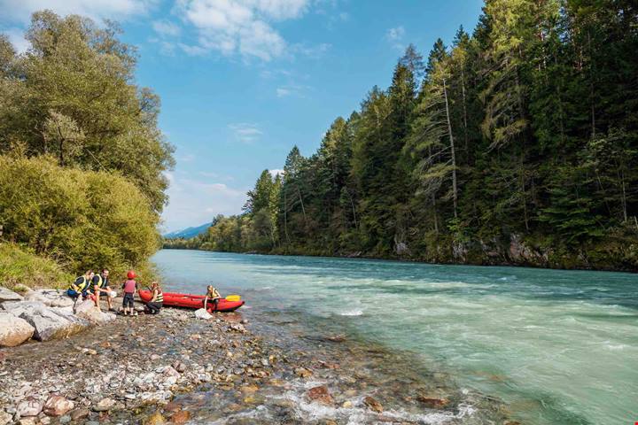 Alla scoperta della Carinzia con tutta la famiglia: avventure acquatiche, vedute panoramiche e incontri selvatici