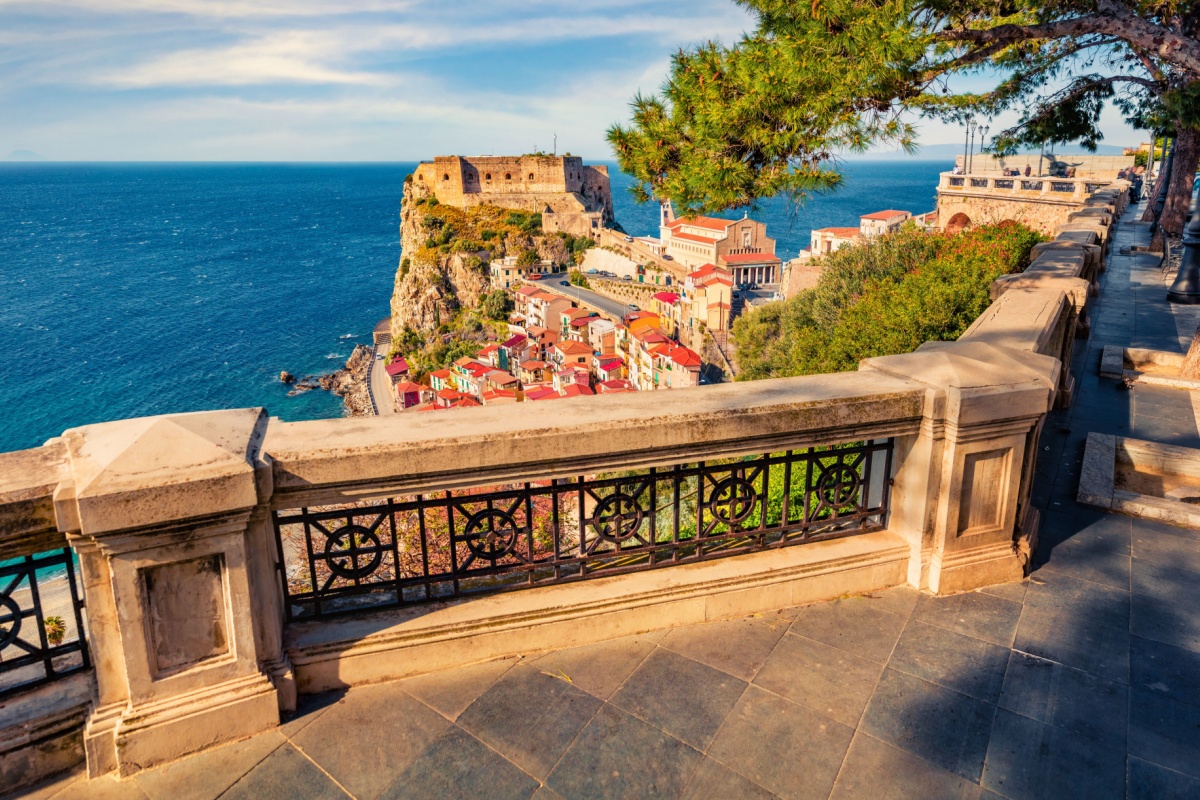 Esplorando il cuore nascosto della Calabria, in un affascinante viaggio tra mitologia antica e mare cristallino