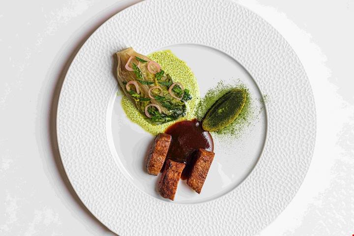 Le nuove stelle culinarie della Polonia: da Danzica a Varsavia, un viaggio tra sapori tradizionali e innovazione sostenibile
