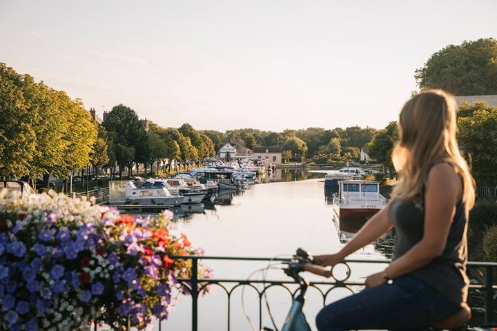 Alla scoperta della Loire à Vélo: un viaggio enogastronomico tra castelli e paesaggi da sogno