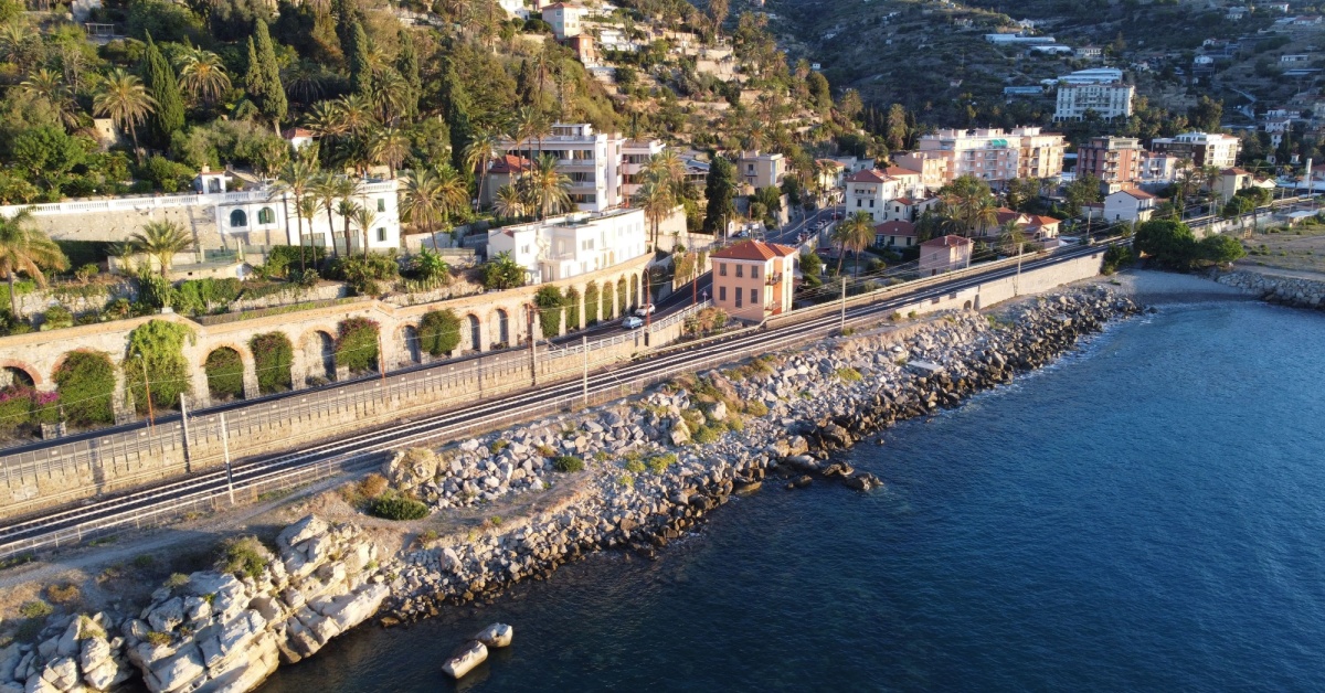 Sulla Riviera dei Fiori ci sono 3 borghi meravigliosi che rispecchiano l'atmosfera più autentica della Liguria: ecco quali | PaesiOnLine