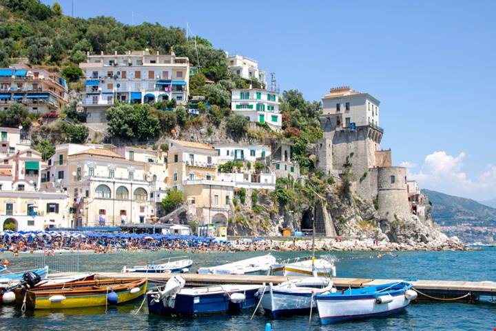Canto di mare e limoni, un viaggio incantato nel cuore nascosto della Costiera Amalfitana