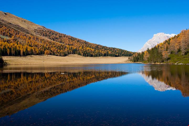 Le Dolomiti in estate sono uno spettacolo unico: ecco 3 località di montagna che non puoi perderti con il sole di Agosto