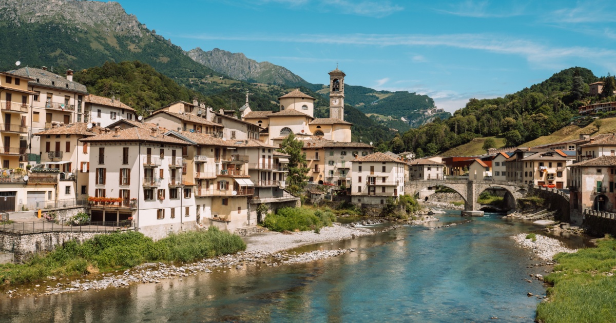 A 30 chilometri da Bergamo c'è la cittadina dei 7 ponti e dei 2 fiumi: è una piccola Venezia della Lombardia