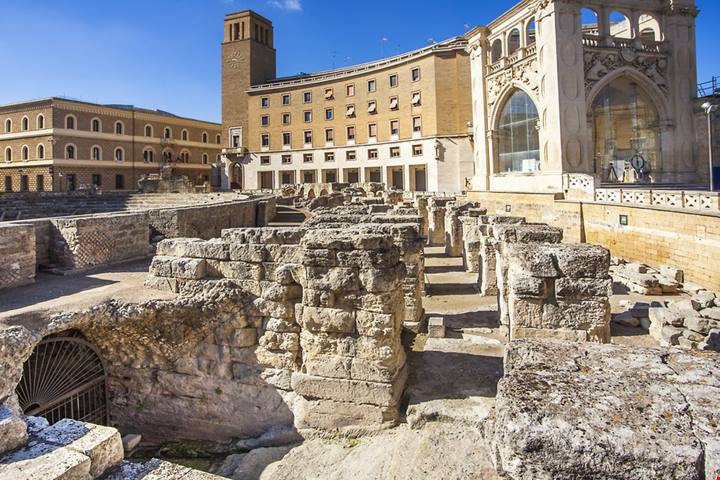 La bomboniera barocca del Salento: ecco 3 cose che non ti devi assolutamente predere se capiti in questa città