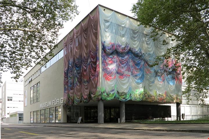 ZDW23_Soft Walls_Marie Schumann_Simone Züger x Christian Fischbacher & Co_02_FotoGCH_lr