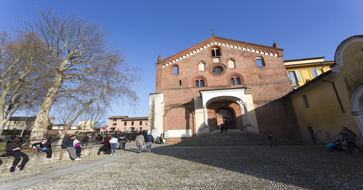 Aria fresca e paesaggi di campagna: c'è un borgo a pochi km da Milano dove passare una giornata d'estate in pieno relax 